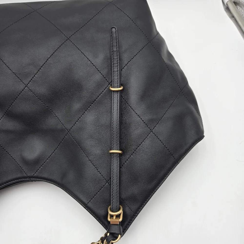❌❌🔥SOLD ❌❌❌Chanel Maxi Shopping Bag - COA INCLUDED - Picture 11 of 12